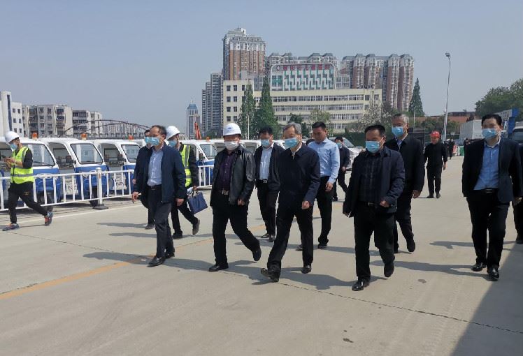 尚朝陽市長檢查指導(dǎo)火車站北廣場項目建設(shè)工作